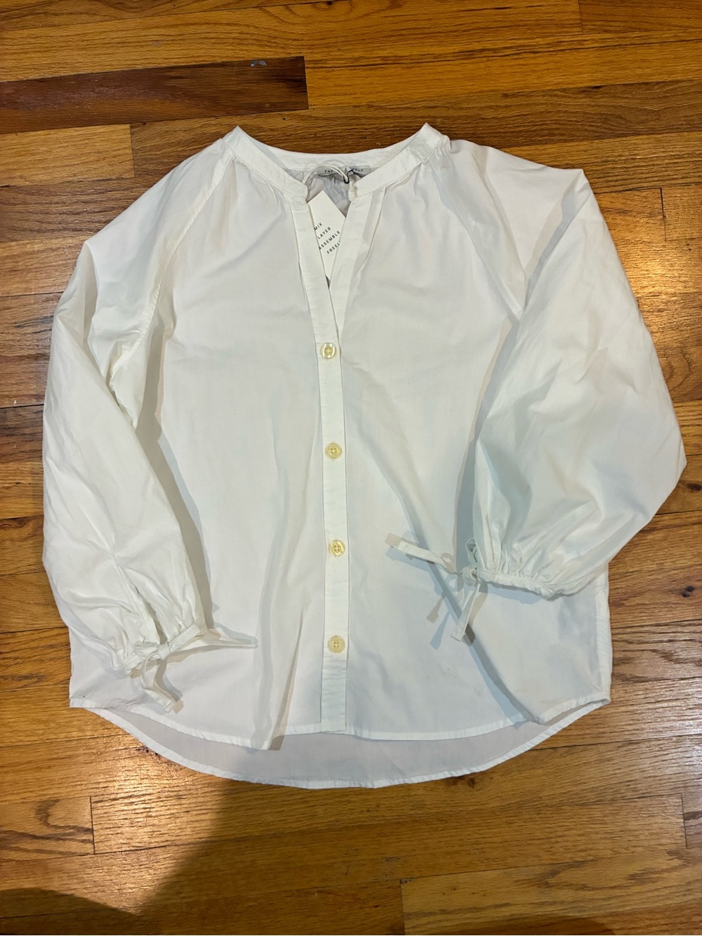 NWT White Button-Front Cotton Blouse with Ties